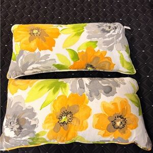 Newport Floral Pillows - Yellow and Gray. Set of 2